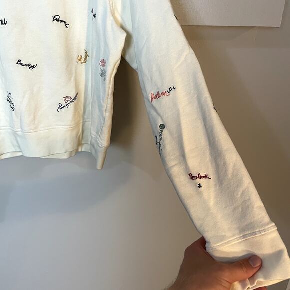 Madewell New York City Embroidered Shrunken Sweatshirt Subway Graffiti SZ Large - Picture 12 of 16